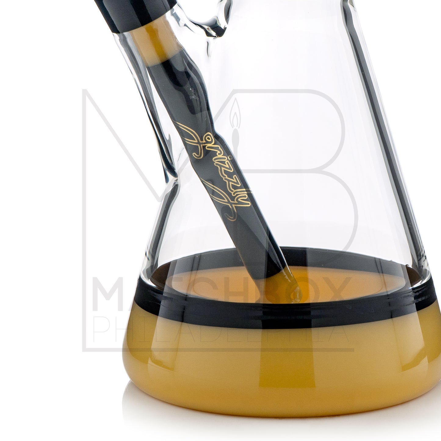 18" Encalmo Beaker | Butter & Black