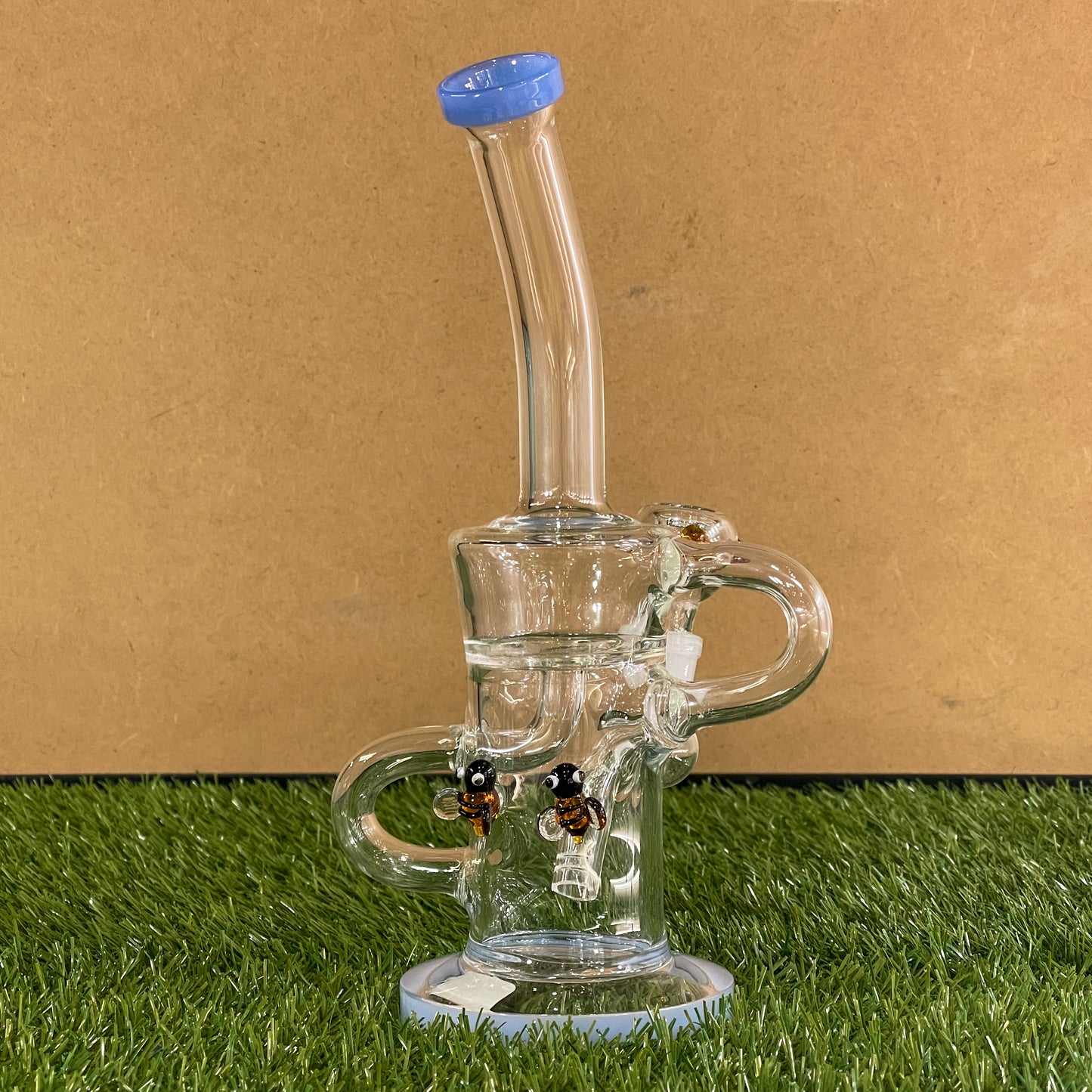 Bumble Bee Recycler | Milk Blue