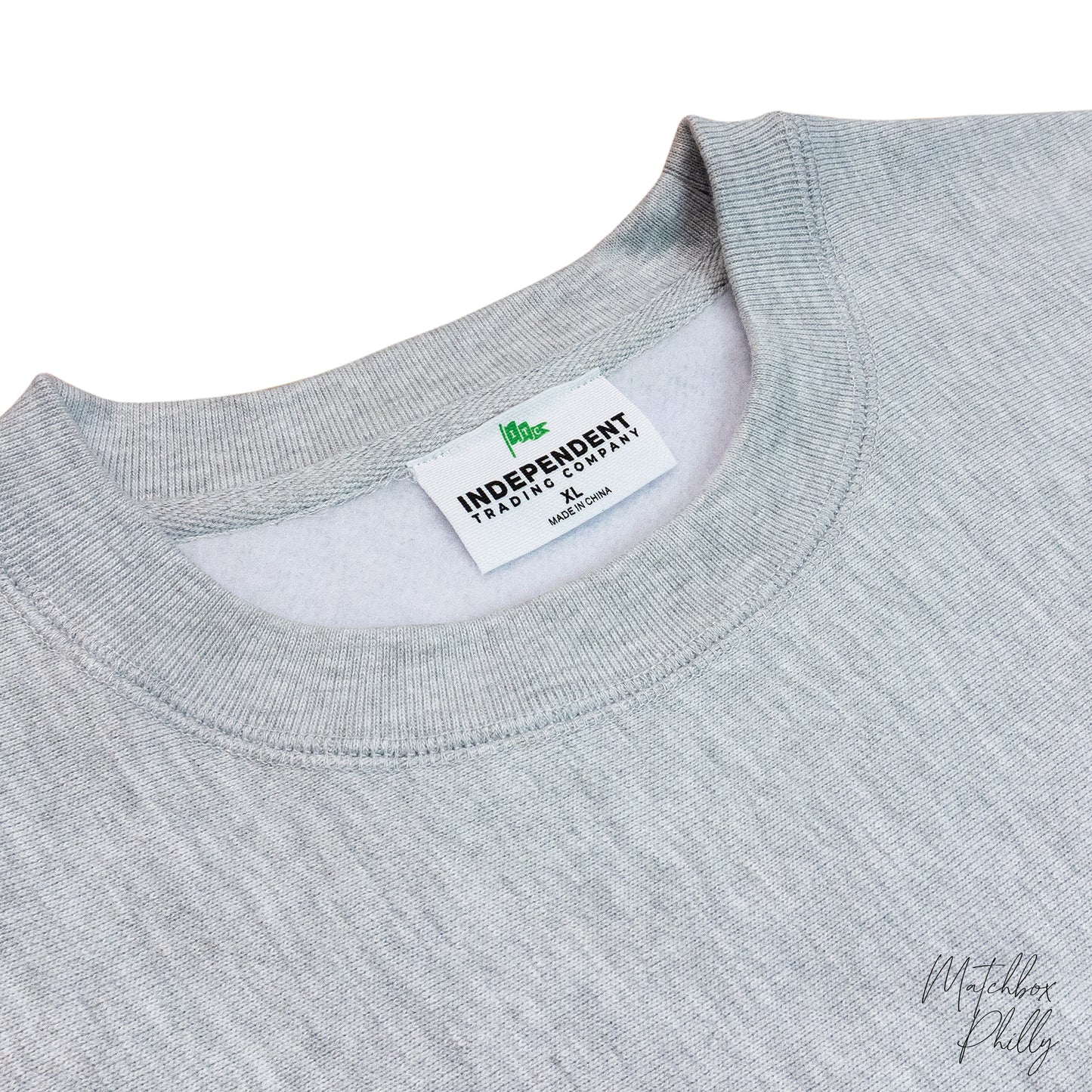 13.5oz Heavy-Duty Crewneck (XL)